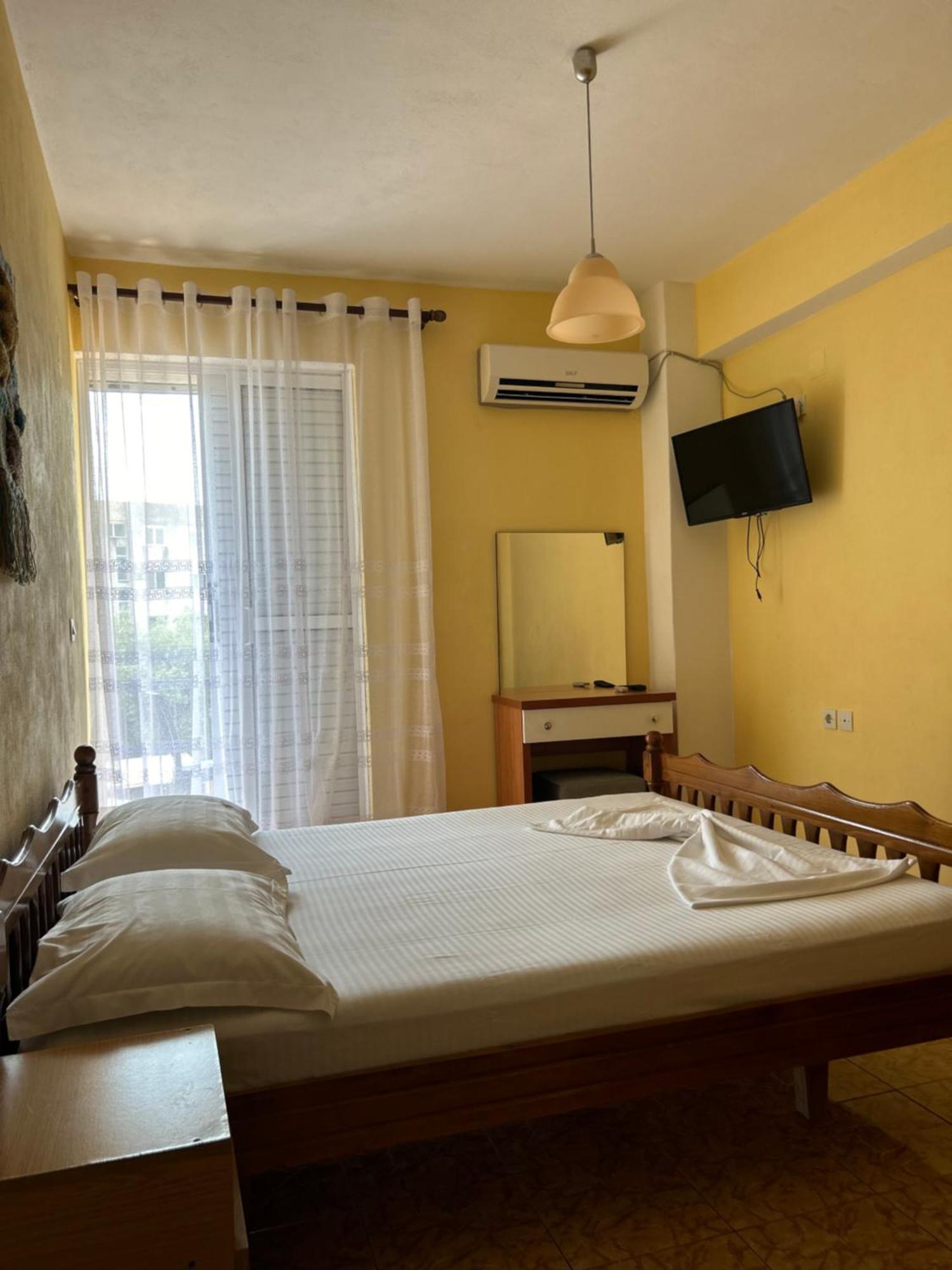 Areti Rooms Hotel 希马拉 外观 照片