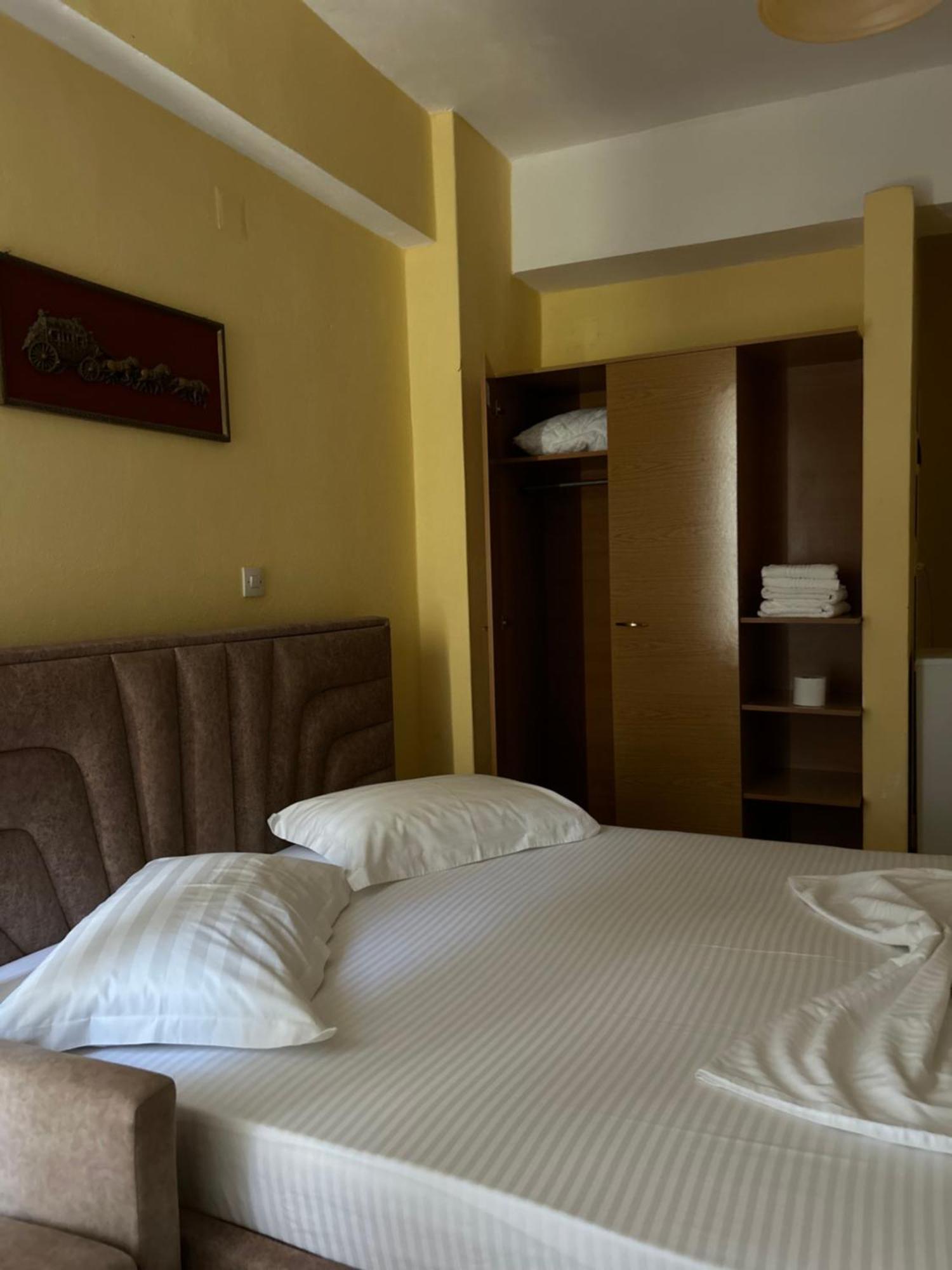 Areti Rooms Hotel 希马拉 外观 照片